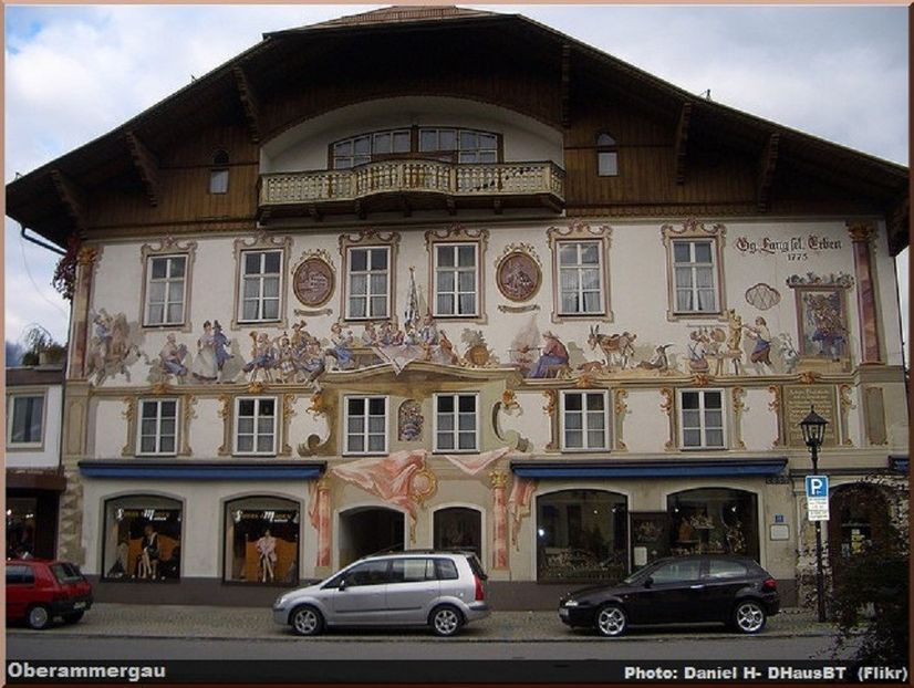 oberammergau-facade-peinte - case din Tirol