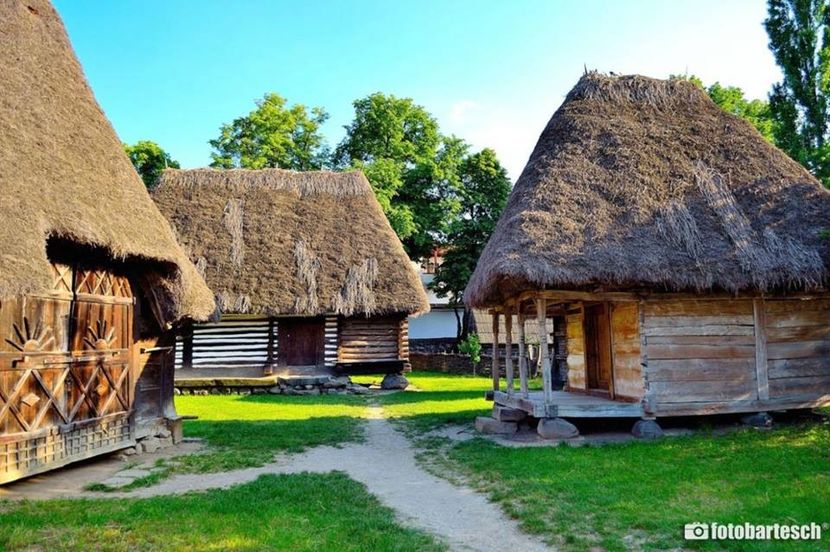  - Muzeul Satului