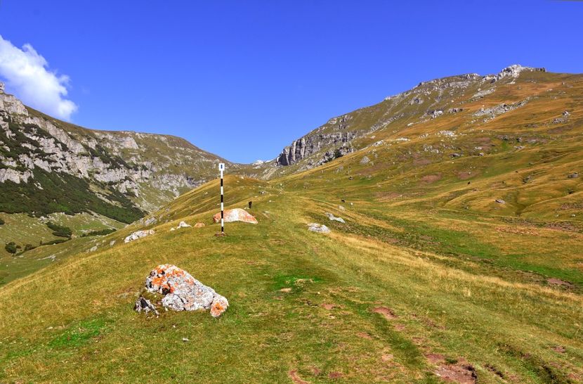  - 13 - Lacul Bolboci - Valea Obârșia Ialomiței - Cascada Obârșia Ialomiței - sept 2019