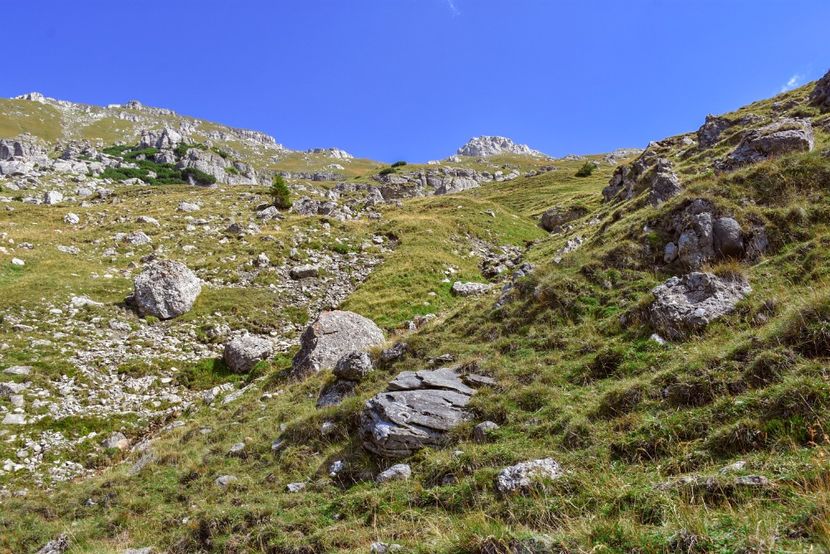  - 13 - Lacul Bolboci - Valea Obârșia Ialomiței - Cascada Obârșia Ialomiței - sept 2019