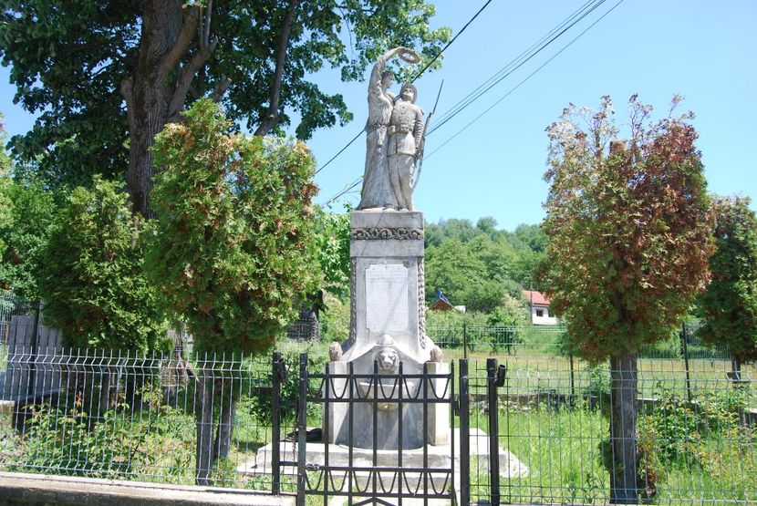  - 2013 16-19 mai tura horezu pestera muierii pestera polovragi