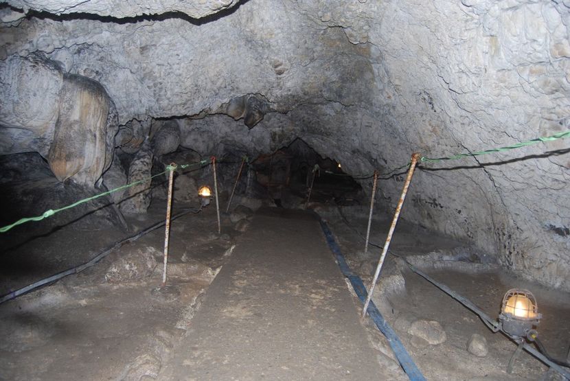  - 2013 16-19 mai tura horezu pestera muierii pestera polovragi