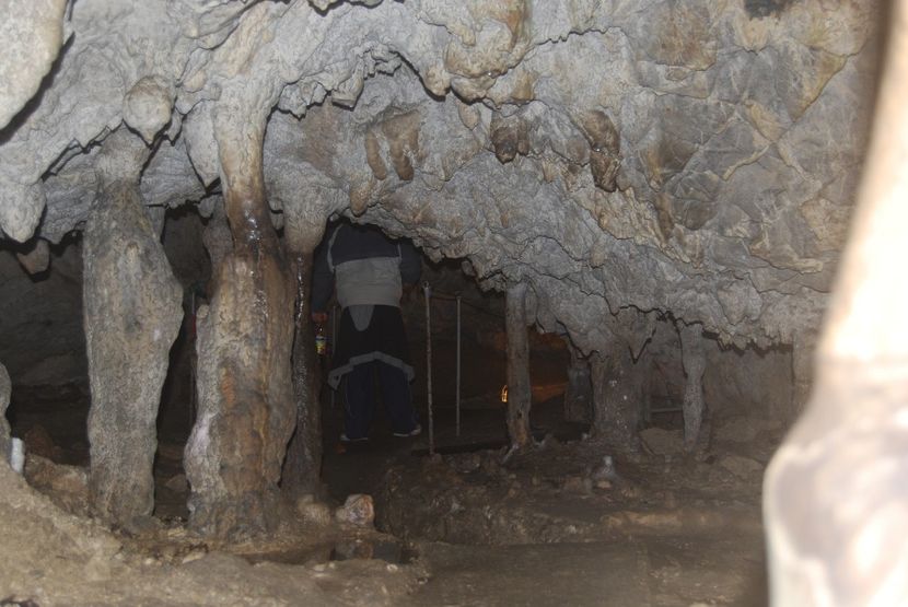  - 2013 16-19 mai tura horezu pestera muierii pestera polovragi