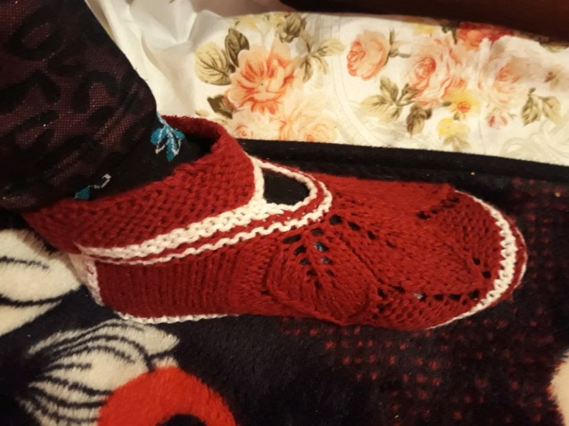 Botosei cu frunze - Tricotaj - Lucrarile mele