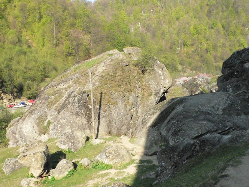 P1150553 - 2011 mai Manastirea Cetatuia - mai 2011
