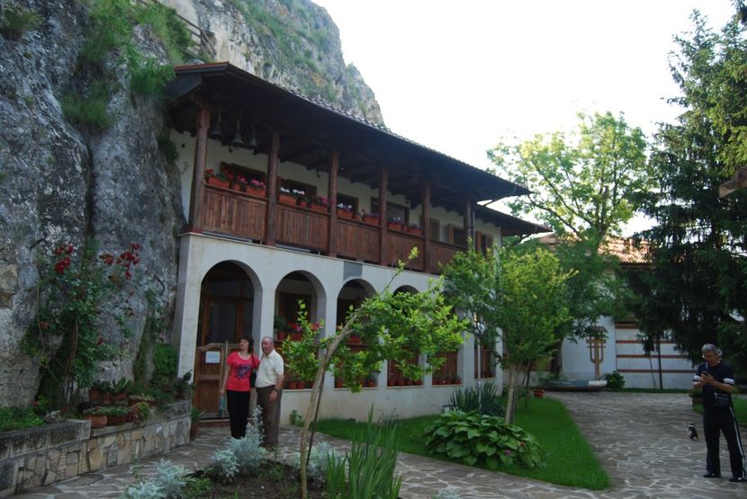  - 2015 IULIE VELIKO TARNOVO IVONOV PLEVNA