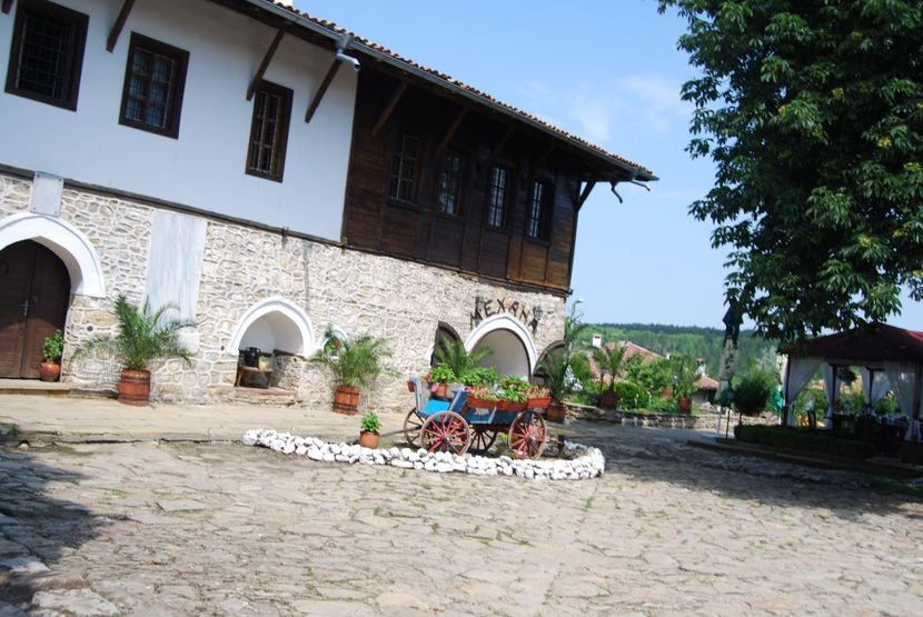  - 2015 IULIE VELIKO TARNOVO IVONOV PLEVNA