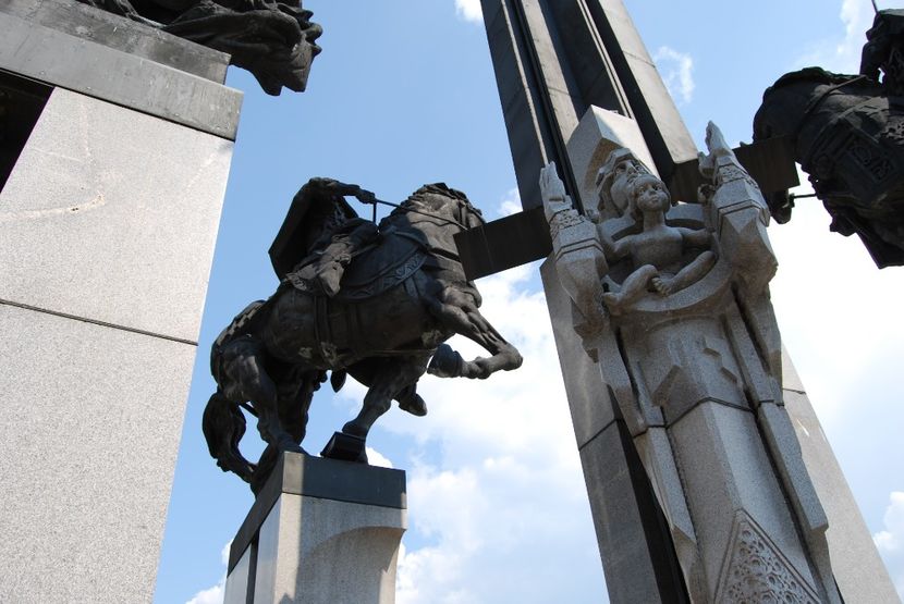  - 2015 IULIE VELIKO TARNOVO IVONOV PLEVNA