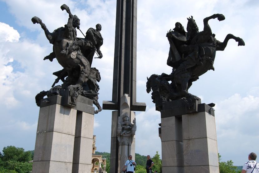  - 2015 IULIE VELIKO TARNOVO IVONOV PLEVNA