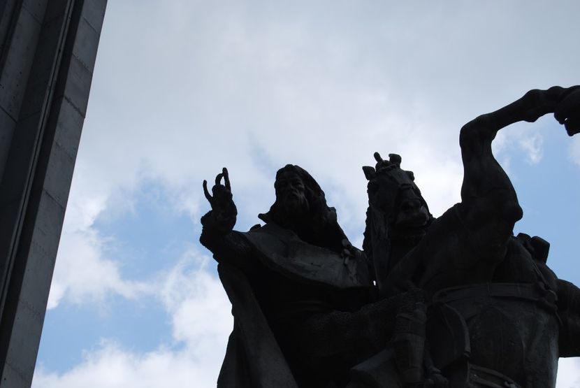  - 2015 IULIE VELIKO TARNOVO IVONOV PLEVNA