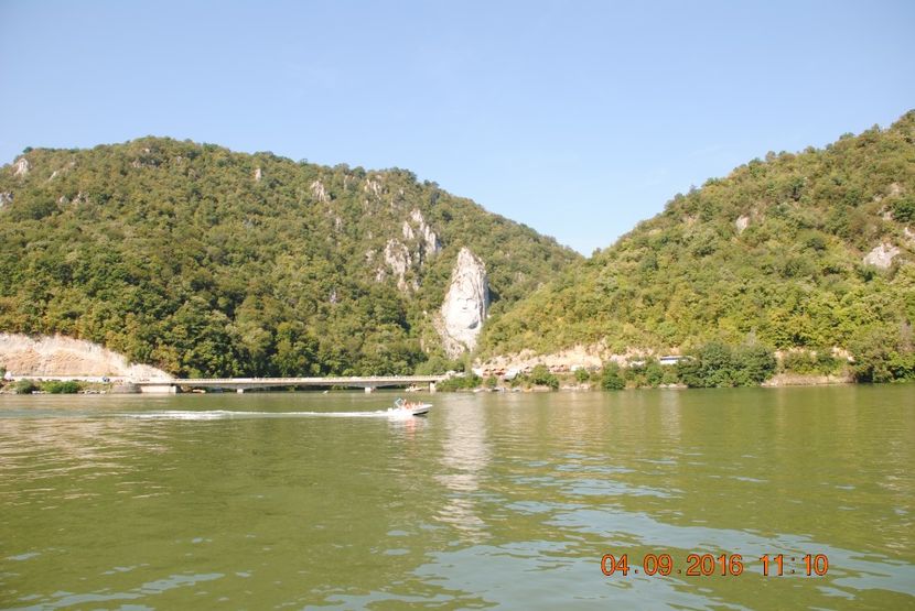  - 2016 02-04 septembrie CHEILE NEREI-CASCADA BEUSNITA-OCHIUL BEIULUI-CASCADA BIGAR