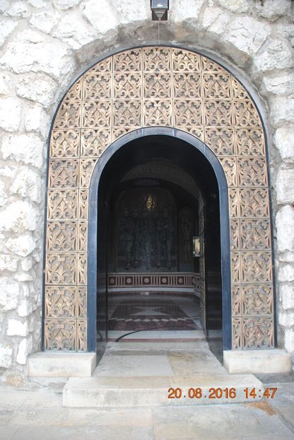  - 2016 20-08-MOUNSOLEUL DE LA MATIAS -PESTERA DAMBOVICIOARA