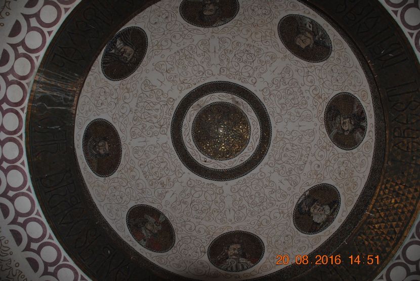  - 2016 20-08-MOUNSOLEUL DE LA MATIAS -PESTERA DAMBOVICIOARA