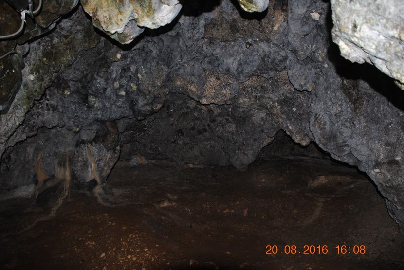  - 2016 20-08-MOUNSOLEUL DE LA MATIAS -PESTERA DAMBOVICIOARA