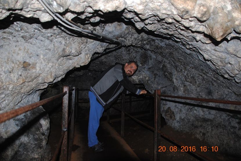  - 2016 20-08-MOUNSOLEUL DE LA MATIAS -PESTERA DAMBOVICIOARA