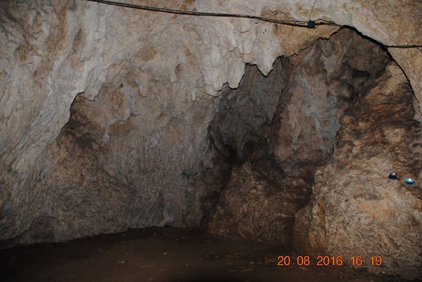  - 2016 20-08-MOUNSOLEUL DE LA MATIAS -PESTERA DAMBOVICIOARA