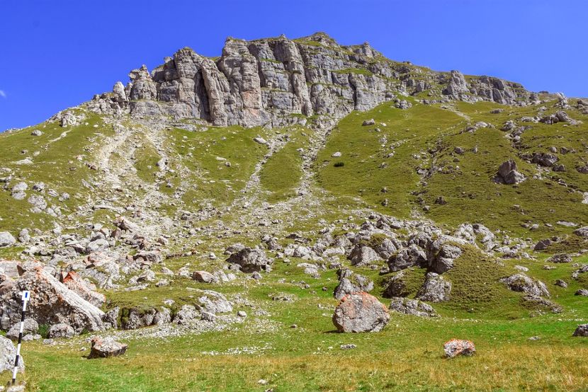  - 13 - Lacul Bolboci - Valea Obârșia Ialomiței - Cascada Obârșia Ialomiței - sept 2019