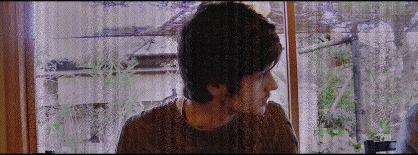 vocea i-o aud, pierzând din priviri silueta lui Ariel. Preiau tăcerea pentru un moment, - 01 Pensando en lo que te haría
