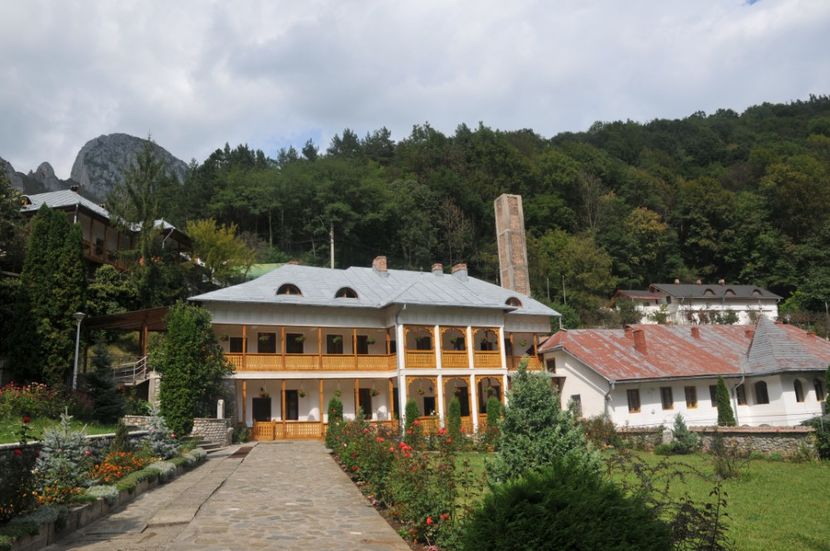  - 2018 MAN CARAIMAN CHEILE RAMETULUI APUSENI