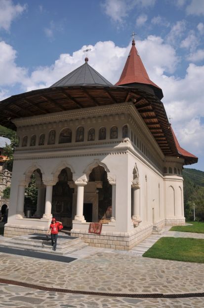  - 2018 MAN CARAIMAN CHEILE RAMETULUI APUSENI