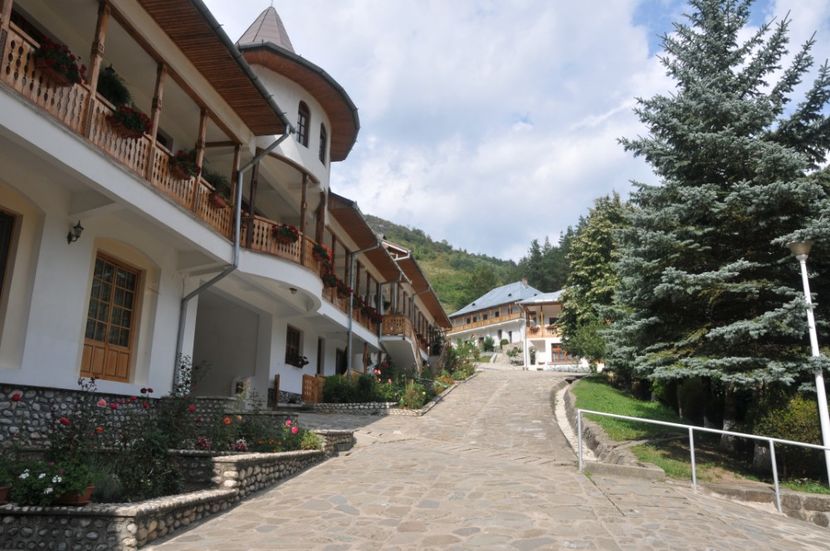  - 2018 MAN CARAIMAN CHEILE RAMETULUI APUSENI