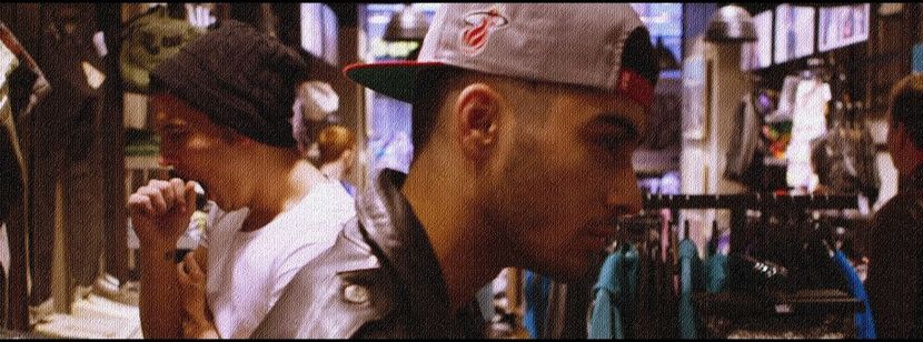 capul mi-l întorc în direcţia laterală mie, spre ea, rostind: ❛Vezi? Nu a fost chiar atât de rău.❜ - 01 Pensando en lo que te haría