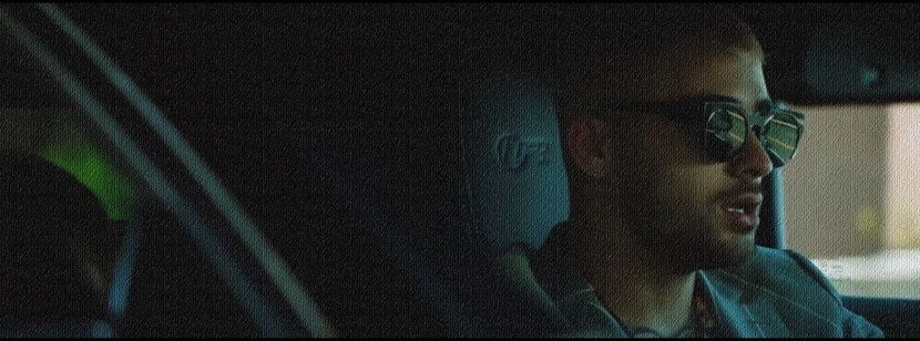 şoferul acesteia, pătrunzând deja în interiorul parcării liceului. Faţă de primul contact dintre - 01 Pensando en lo que te haría