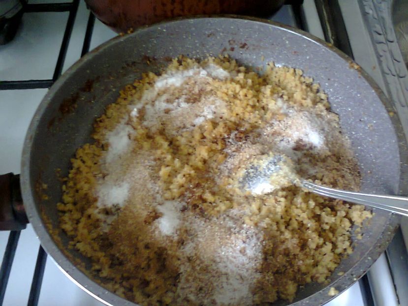 Fotografie5382 - 2019 RETETA GOMBOTI CU PRUNE 2 OCT