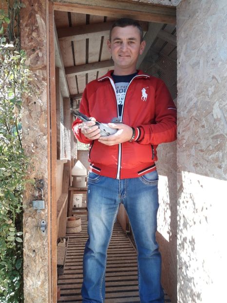 Multiplu Campion,la crescator - Campionii