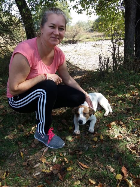  - La iarbă verde cu prietenii in octombrie 2019