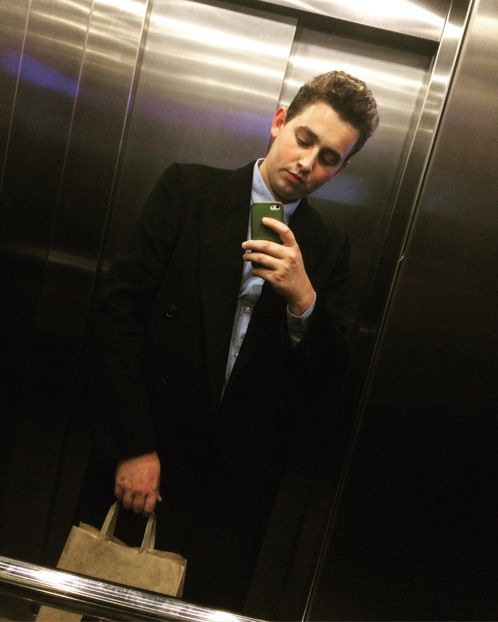 F3C295B6-D447-44E7-B58E-AD6E4688F137 - Contact