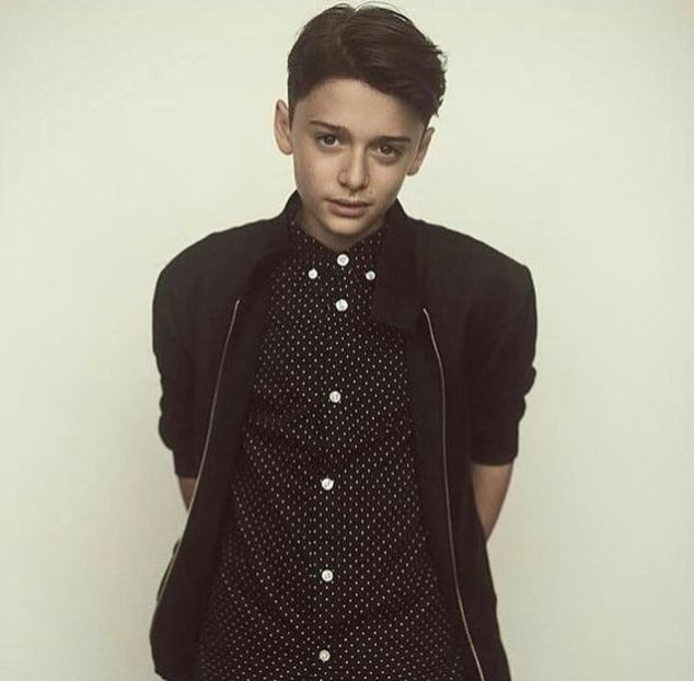 Noah Schnapp - Noah Schnapp