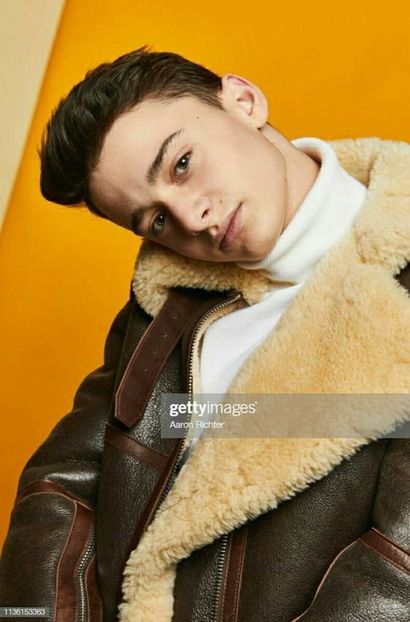 Noah Schnapp - Noah Schnapp