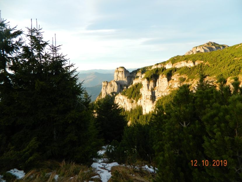  - CEAHLAU octombrie 2019-un loc de vis