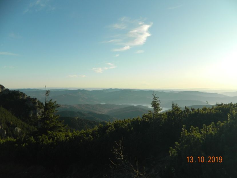  - CEAHLAU octombrie 2019-un loc de vis