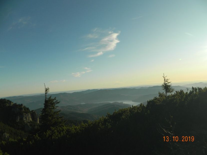  - CEAHLAU octombrie 2019-un loc de vis