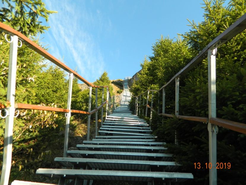  - CEAHLAU octombrie 2019-un loc de vis