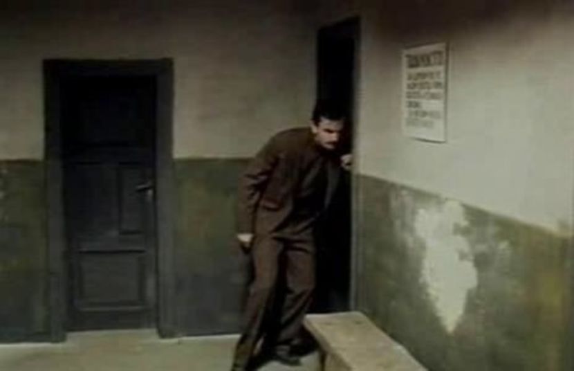 Undeva In Est - Undeva In Est 1991