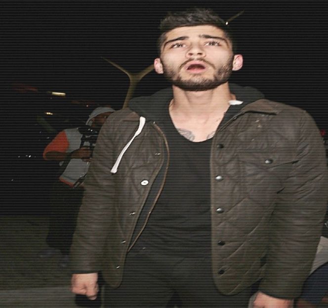 — Căreia îi place să frecventeze două locuri în aceeaşi zi, dar ne reducem la tipologia mea - 02 Tender nights underneath us