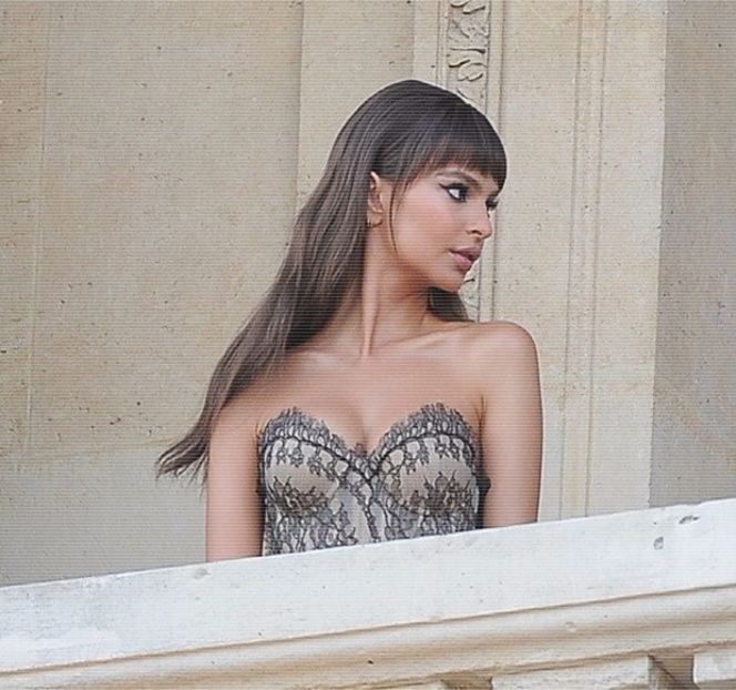 —  Astfel că, păstrează tăcerea pe parcurs ce Zayn îi aduce la cunoştinţă vorbele respective. - 02 Tender nights underneath us