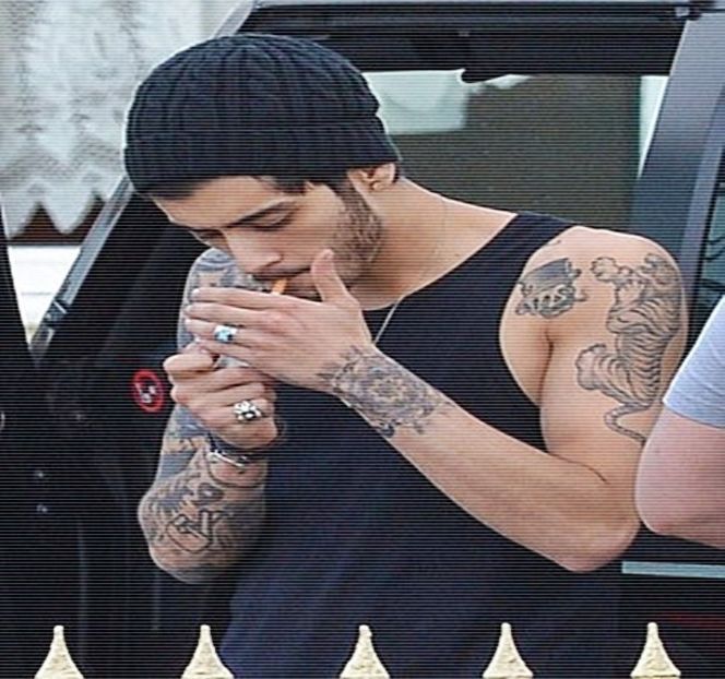 — De unduire prin care zonele amândurora produceau un contact minuscul, redus de - 03 Kick senseless my defenses!