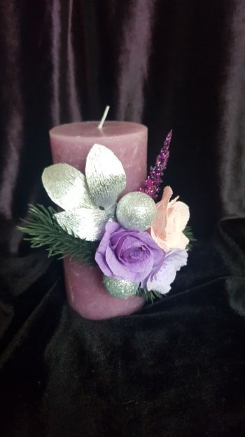 Lumanare - Crepe paper flowers