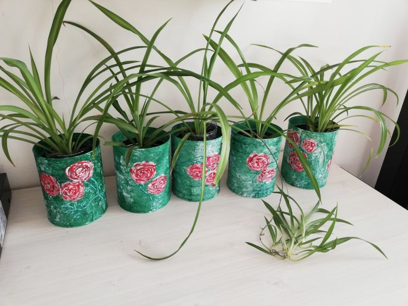  - Ghivece decorate manual