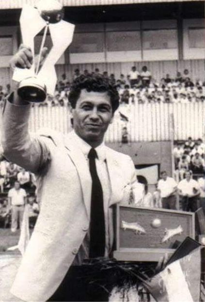 Mircea Lucescu Corvinul Hunedoara - Otelul Galati Istorie Part 1