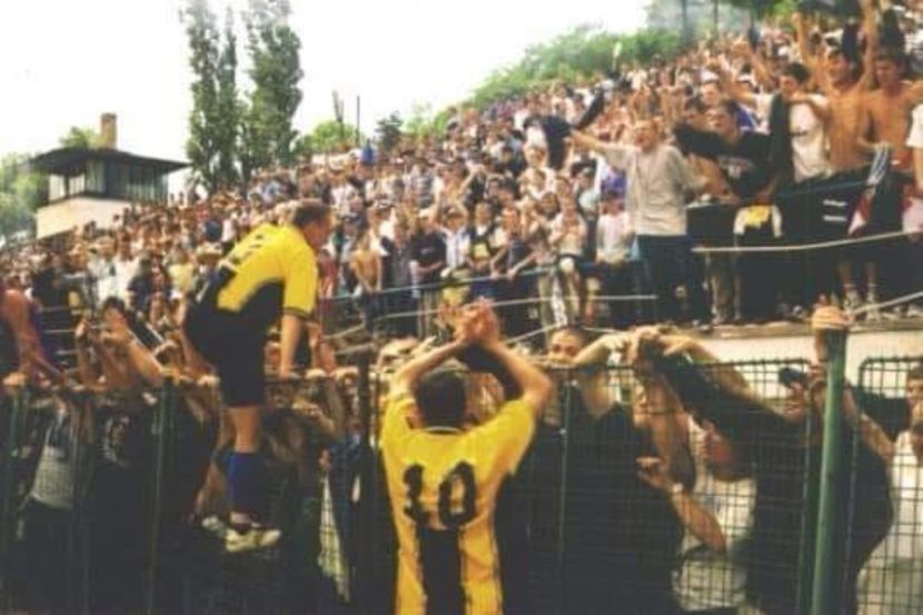 Corvinul Hunedoara 2002 - Otelul Galati Istorie Part 1