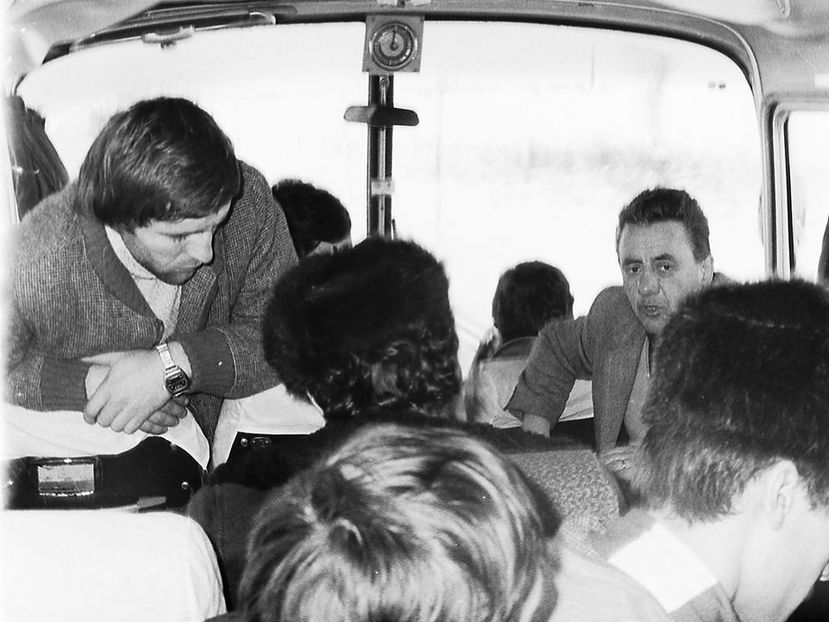 Corvinul Hunedoara - Otelul Galati Istorie Part 1