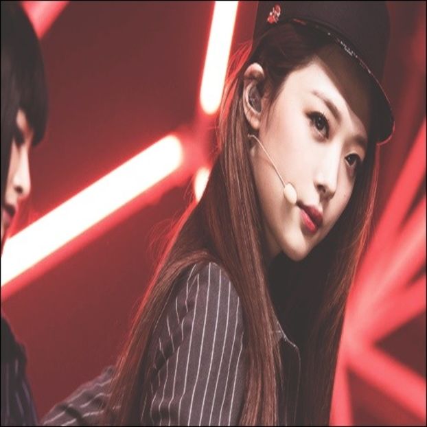 Day 45 - 27.11.2019 - 0x _ In memory of SULLI _ choi jinri