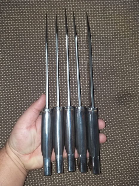 IMG-20191129-WA0015 - Cutite de injunghiat Noiembrie 2019