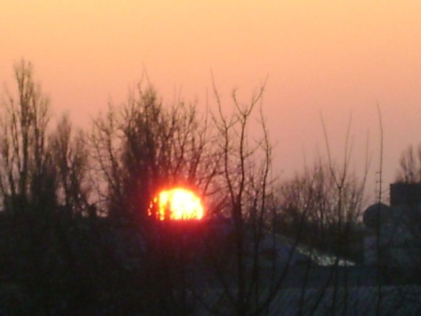 Apus de soare - Luna - Soarele si norii - 2