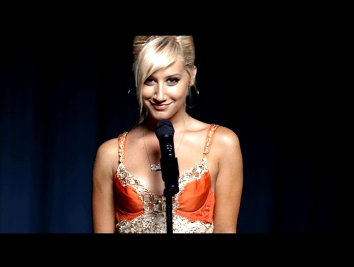 11157217_FBLKRDGGL - Ashley Tisdale